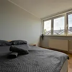 Zigzag Room - Charming Place, 15 Minutes To Gdansk Old Town & 5 Minutes To Seaside